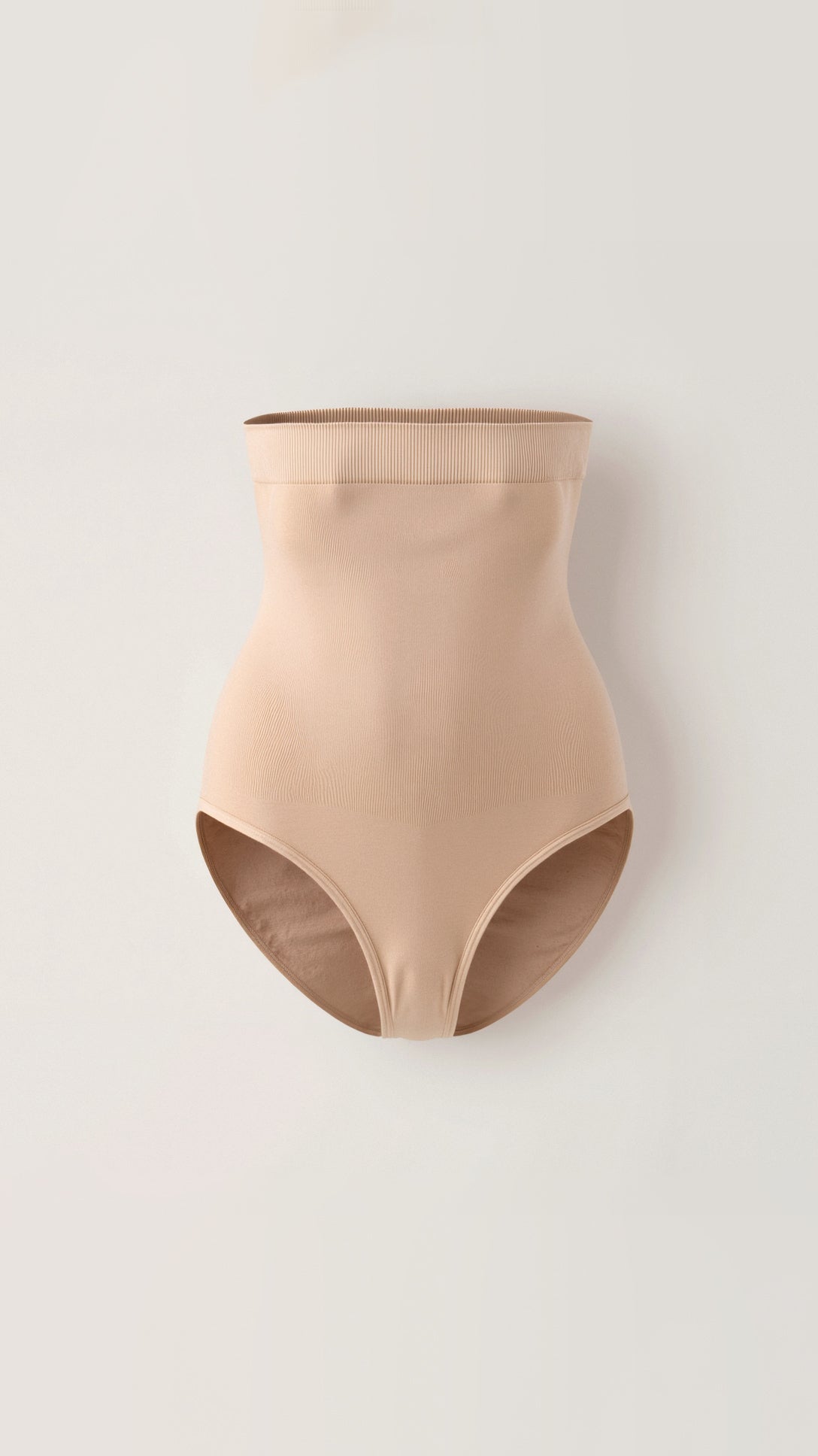 Seamless High-Waisted Briefs
